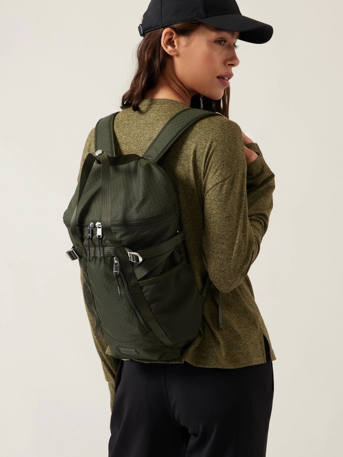 Athleta Women Aspen Olive Excursion Backpack TZB4L01017