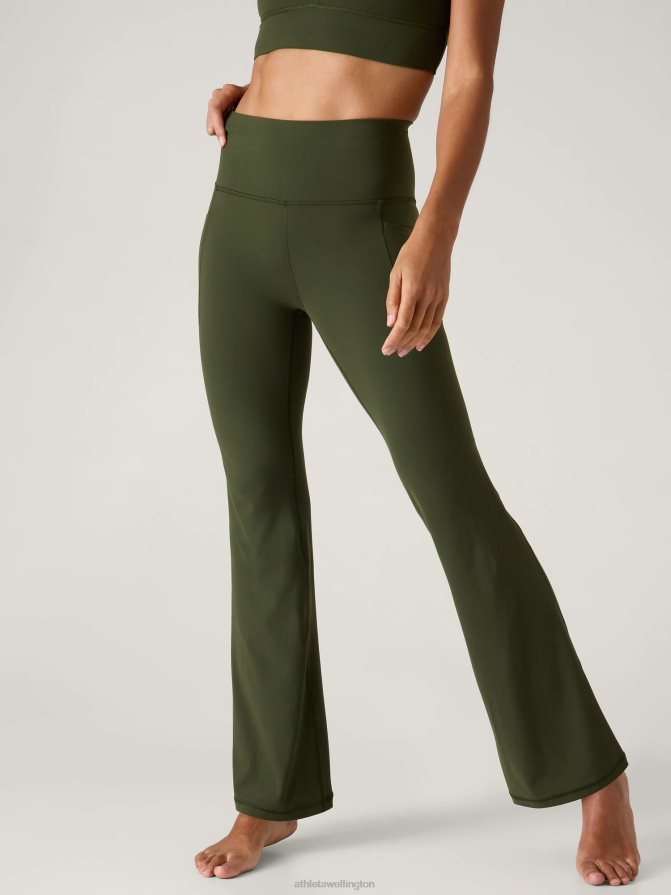 Athleta Women Aspen Olive Salutation Stash Flare Pant TZB4L0113