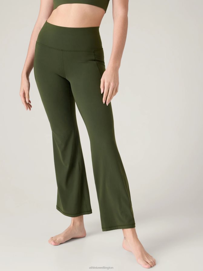 Athleta Women Aspen Olive Salutation Stash Flare Pant TZB4L0113