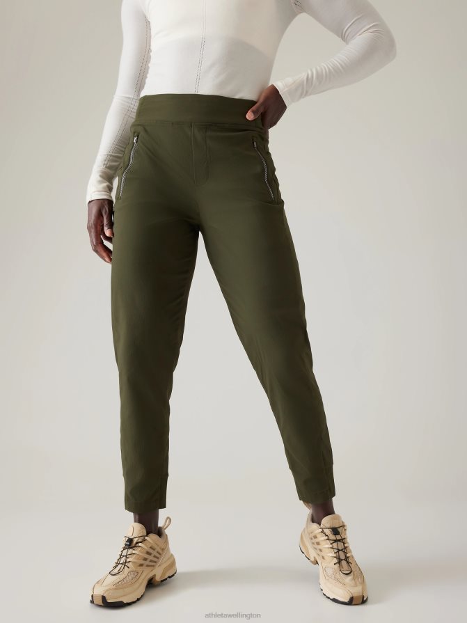 Athleta Women Aspen Olive Trekkie North Jogger TZB4L058