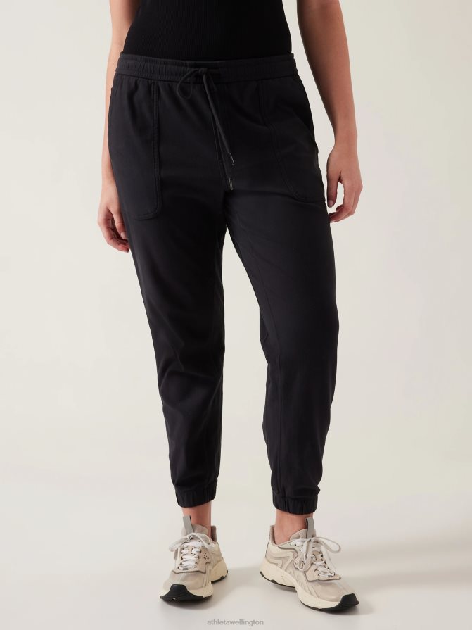 Athleta Women Black Farallon Jogger TZB4L014