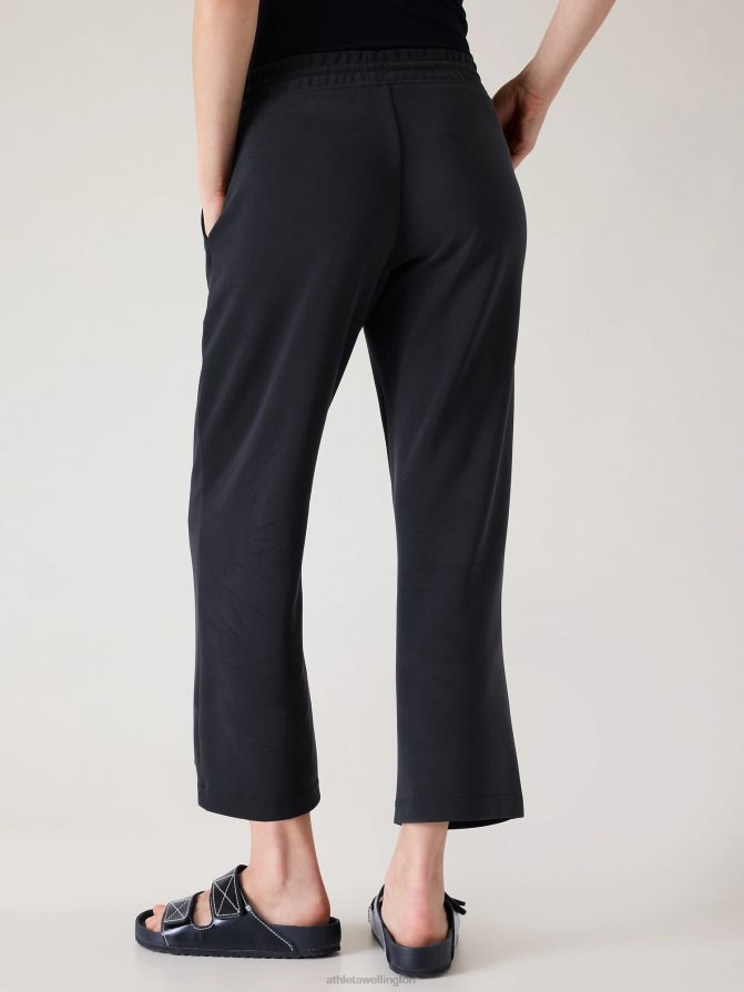 Athleta Women Black Seasoft Straight Crop Pant TZB4L049