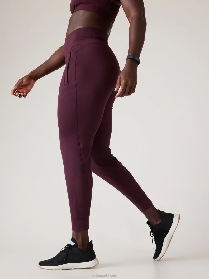 Athleta Women Spiced Cabernet Unstoppable Jogger TZB4L0120