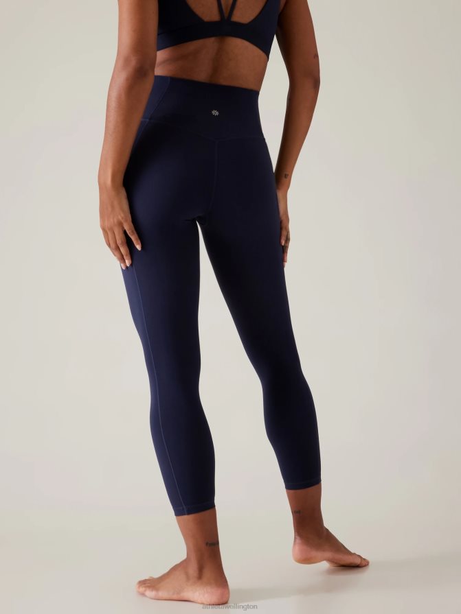 Athleta Women Navy Salutation Stash 7/8 Tight TZB4L015