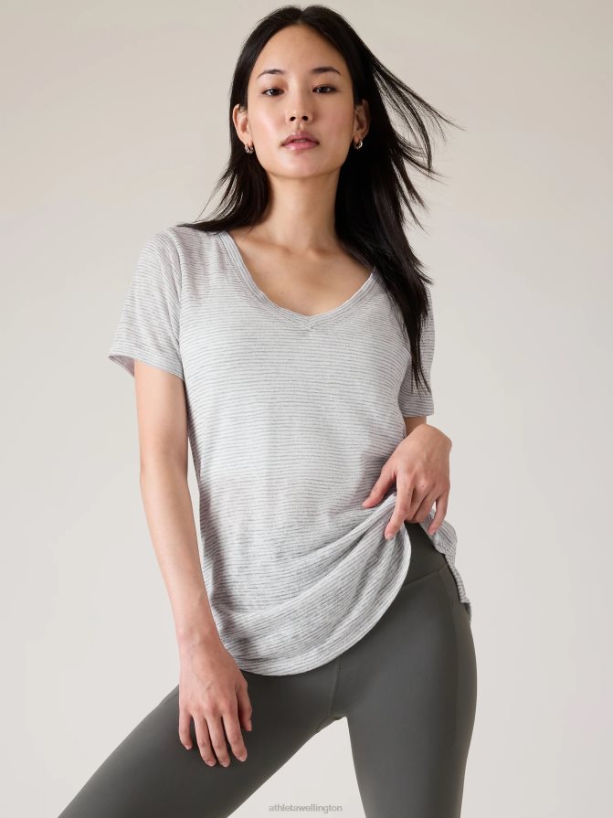 Athleta Women Cobblestone Grey Breezy Scoop V Tee TZB4L0208