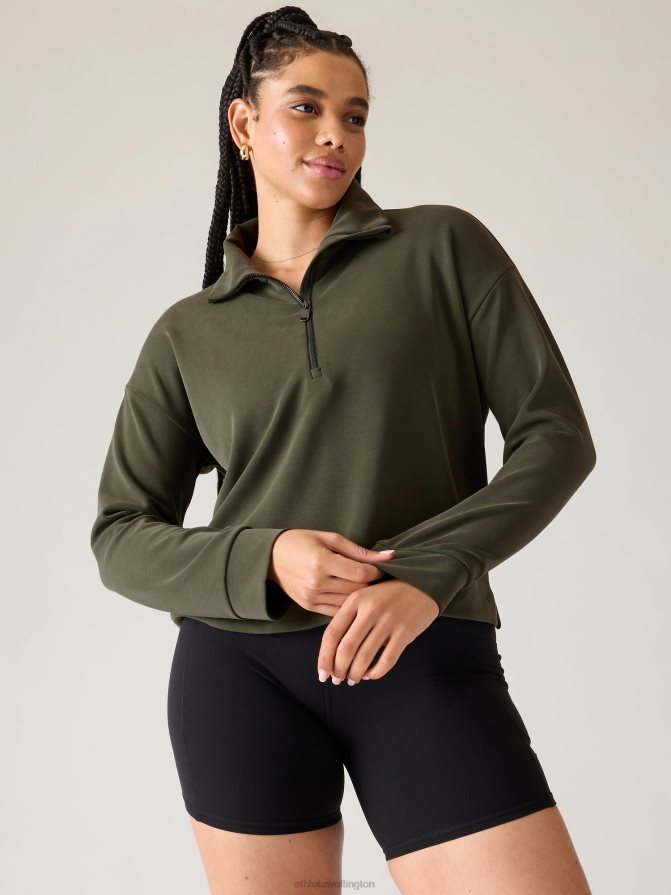 Athleta Women Aspen Olive Seasoft Quarter Zip TZB4L0193